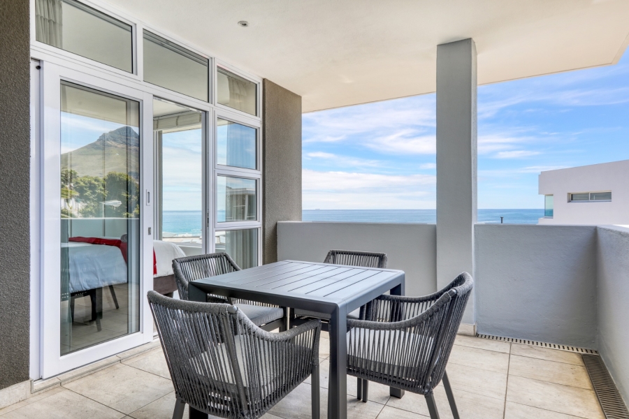 To Let 6 Bedroom Property for Rent in Camps Bay Western Cape
